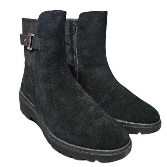 Clarks Calla Mid Black Suede Boots NIB - Picture 1 of 9